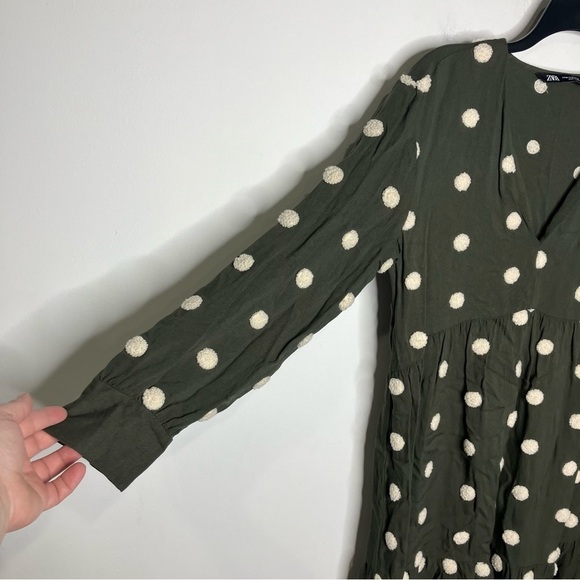 Zara v-neck mini dress olive green with textured polka dots size medium - Picture 4 of 10